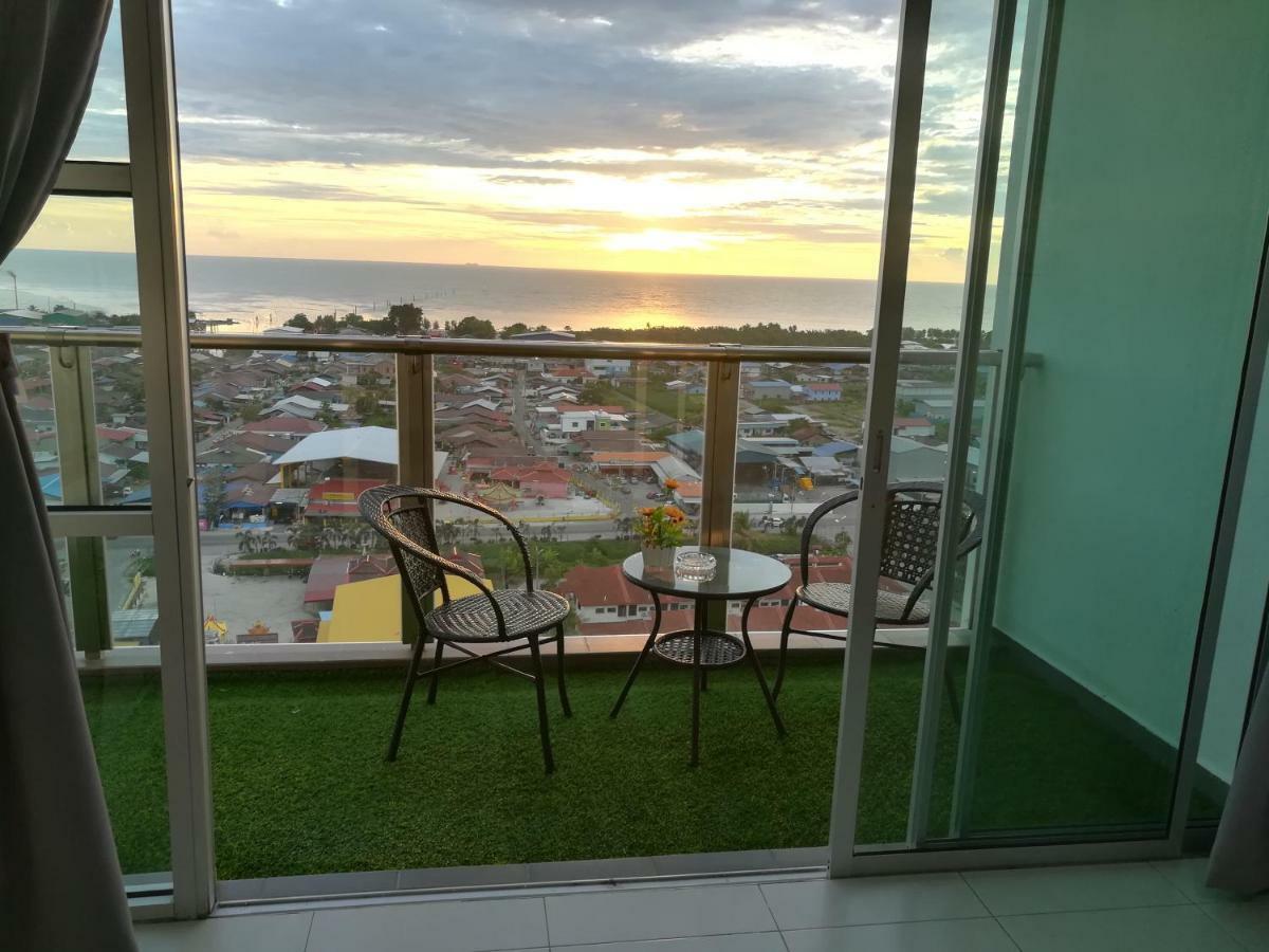 Sekinchan Seaview Homestay L143 High View Esterno foto
